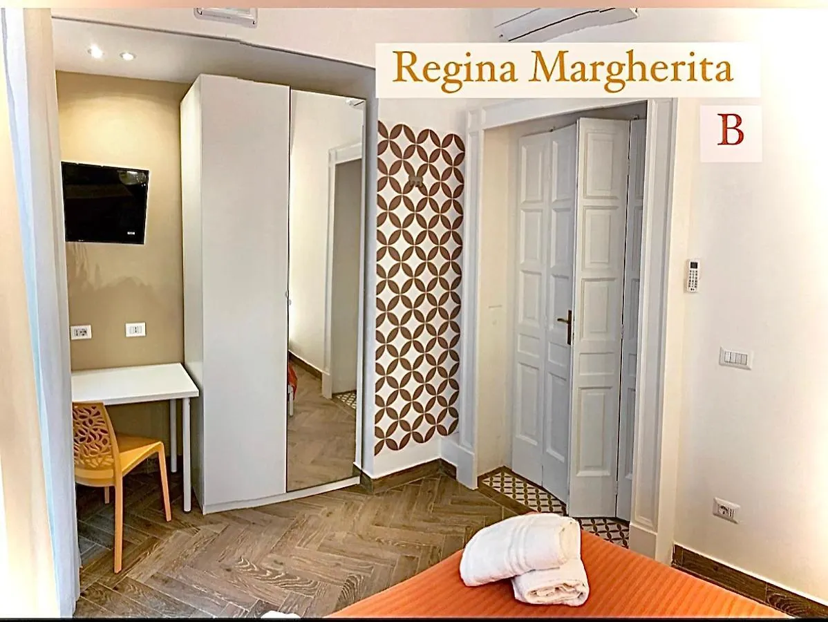 Bed & Breakfast Serghouse Naples